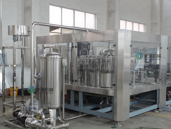 Semi Automatic Beer Bottle Filling Line Customizable with 4000 BPH Capacity