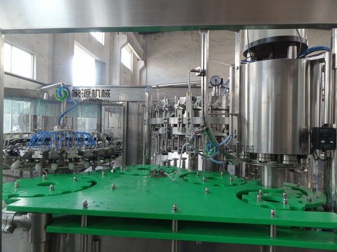 Carbonated Drink Automatic Glass Bottle Filling Machine 8000BPH with Crown Cap 4